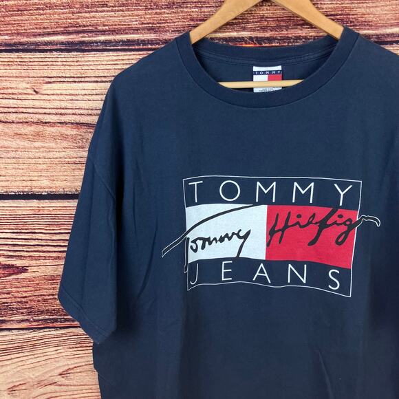 Vintage 1990s Tommy Hilfiger Jeans Flag Logo Spell Out T-shirt - Picture 3 of 5